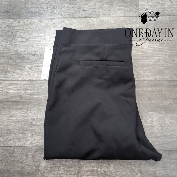 DKNY Pull On Boot Cut Pants Size M - Picture 6 of 6